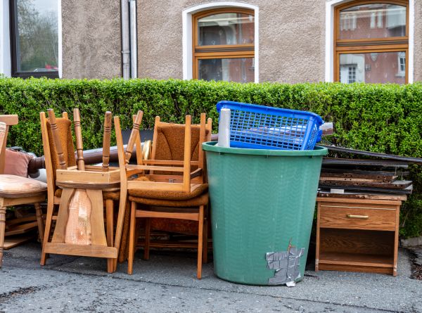 Chair Disposal Service in Renton